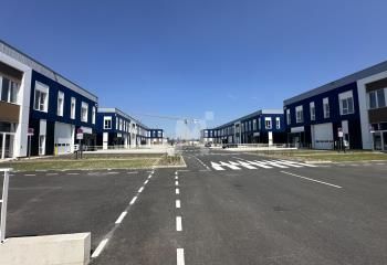 Local d'activité à louer Moissy-Cramayel - Proche A5 et RER D