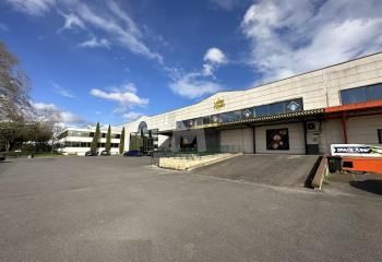 Local d'activité à louer Courcouronnes - Proche A6 et RER D