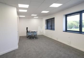 Location bureaux Palaiseau - Proche A10, TGV et RER B