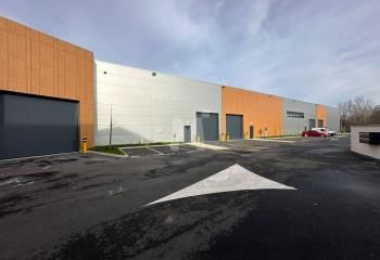 Location local d'activité Grigny - Proche A6 et Tram T12