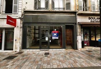 Local commercial à louer Melun centre-ville - Proche RER