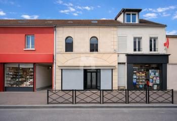 Location local commercial Antony - Rue passante