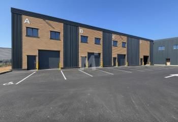 Location local d'activité Fleury-Mérogis - Proche RER C