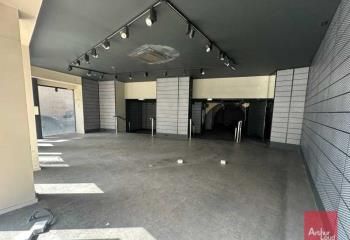 Local commercial à louer Nîmes centre-ville - Rue Crémieux