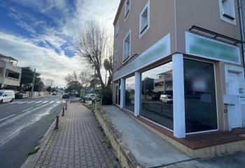 Local commercial à louer Sérignan - Proche autoroutes A9 et A75