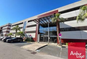 Location bureaux Parc Club du Millénaire, proche tramway et autoroute