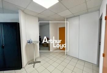 Bureaux à vendre Vauvert - Proche autoroute A9 et route Nîmes