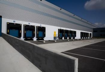 Location bâtiment d'activités Puget-sur-Argens - Proche A8