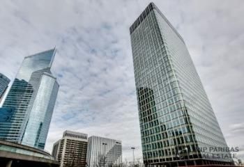 Location bureaux Puteaux - Tour Initiale, Quartier La Défense