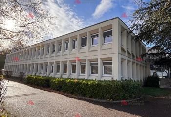 Bureau à vendre - 1294 m²