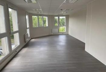 Location bureaux Saint-Laurent-Blangy - Proche RD 950, A1 et A26