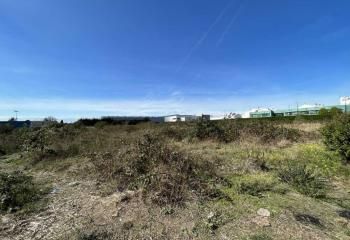 Terrain industriel à vendre Calais - accès A16 et port