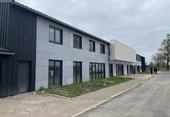 Location bureaux Montigny-en-Ostrevent - Proche gare et autoroutes
