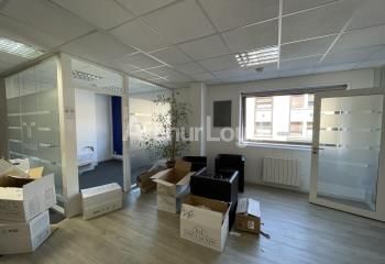 Location bureaux Béthune centre - Proche commerces et transports