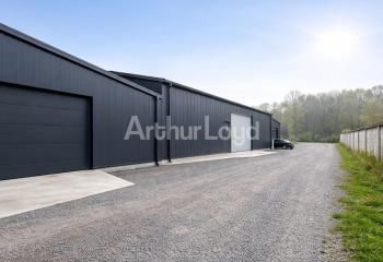 Entrepôt avec bureaux à vendre Raismes - Accès camionnettes