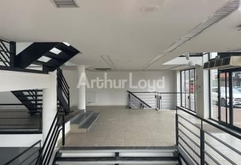Vente bureaux Maubeuge entrée de ville proche gare TGV