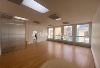 Bureaux à louer Arras centre - Proche gare TGV et transports