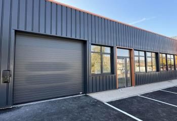 Location cellule d'activité Rivery - Parkings et bureaux inclus