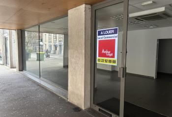 Location local commercial Amiens centre-ville - grande vitrine