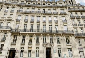 Location bureaux Paris 16 - Proximité Métro, R+6 avec cour privative
