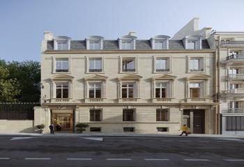Location bureaux Paris 8 - Proche Saint-Philippe-du-Roule et Métro Franklin D. Roosevelt