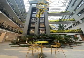 Location bureaux Paris 20 - Proche 3 lignes métro Gambetta
