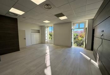 Location bureau - 153 m²