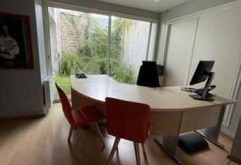 Vente bureau Auray - Proche centre-ville et stationnements