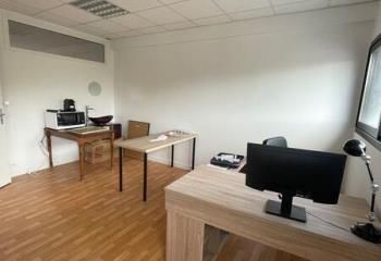 Bureau à louer Plescop - Proche transports et commerces