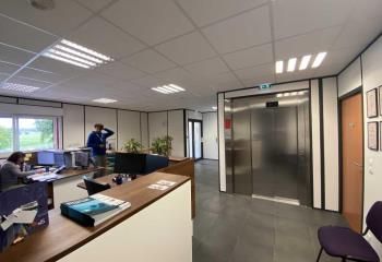 Local d'activité à louer Caudan - Proche axes routiers