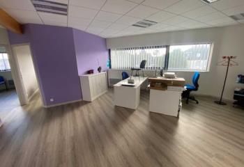 Location bureaux Saint-Martin-des-Champs - Proche gare et RN12