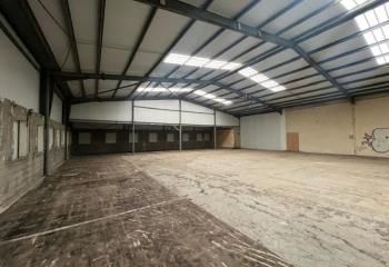 Bâtiment d'activité et stockage à louer Landivisiau - 3 cellules disponibles