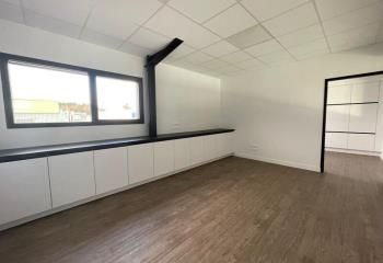 Location bureaux Ploeren - Zone d'activités Luscanen, accès voie rapide