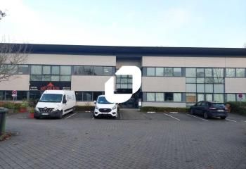 Location bureaux Élancourt - Proche RER C et autoroutes A12 et N12