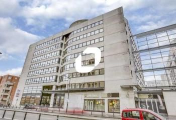 Location bureaux Montigny-le-Bretonneux - Proche gare SNCF et RER