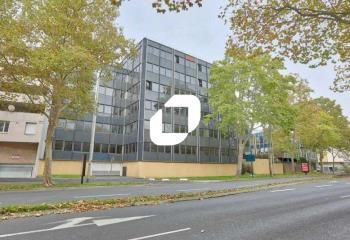 Location bureaux Évry - Proche tribunaux et centre commercial Evry 2