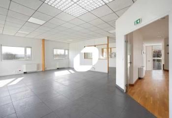 Location bureaux Champlan, proche tramway T12, RER et autoroutes