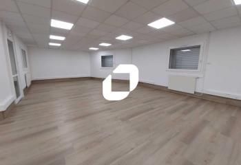 Location bureaux Trappes, ZAC des Bruyères, proche gares et axes routiers