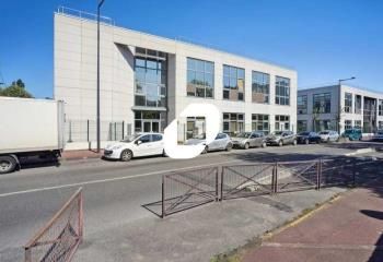Location bureaux Fontenay-sous-Bois, proche RER A, E et autoroutes A3, A86, A4