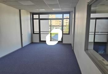 Location bureaux Nanterre - Proche gare et transports en commun