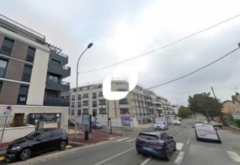 Local commercial à louer Saint-Cyr-l'École - Proche centre-ville