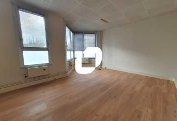 Location bureau Noisy-le-Grand - Proche autoroutes A4 et A86, RER A