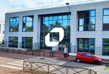 Location bureaux Fontenay-sous-Bois, proche RER A et E, A3, A86, A4