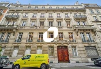 Bureaux à louer Paris 8, Triangle d'Or, proche RER et métro