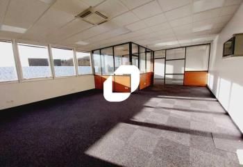 Location bureaux Neuilly-sur-Marne - Proche RER, bus et autoroutes A4 et A86