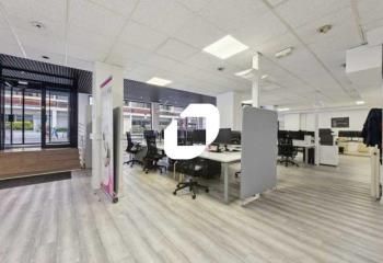 Location bureaux Paris 15 - Quartier Beaugrenelle - Proche Métro 10