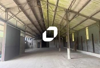 Bâtiment indépendant à vendre Berville - Accès D105