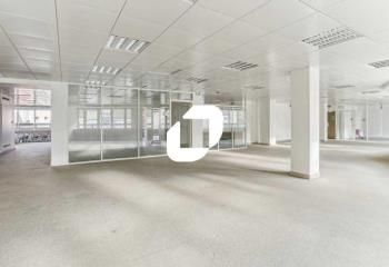 Location bureaux Puteaux - Proche gare, métro, RER et tramway