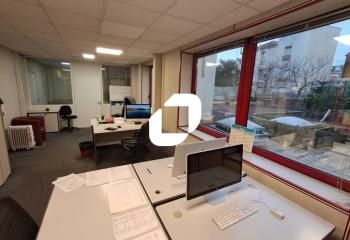 Location bureau La Garenne-Colombes - Gare et commerces à proximité