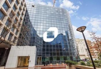 Location bureaux Courbevoie - Proximité La Défense et transports